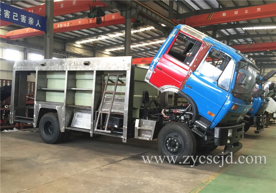 東風(fēng)153消防車(chē) 東風(fēng)153消防車(chē)