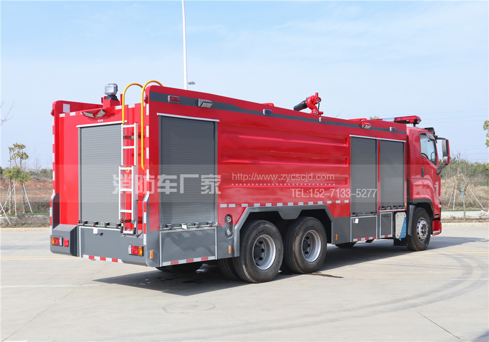 五十鈴后雙橋干粉泡沫聯(lián)用消防車(chē) 五十鈴后雙橋干粉泡沫聯(lián)用消防車(chē)