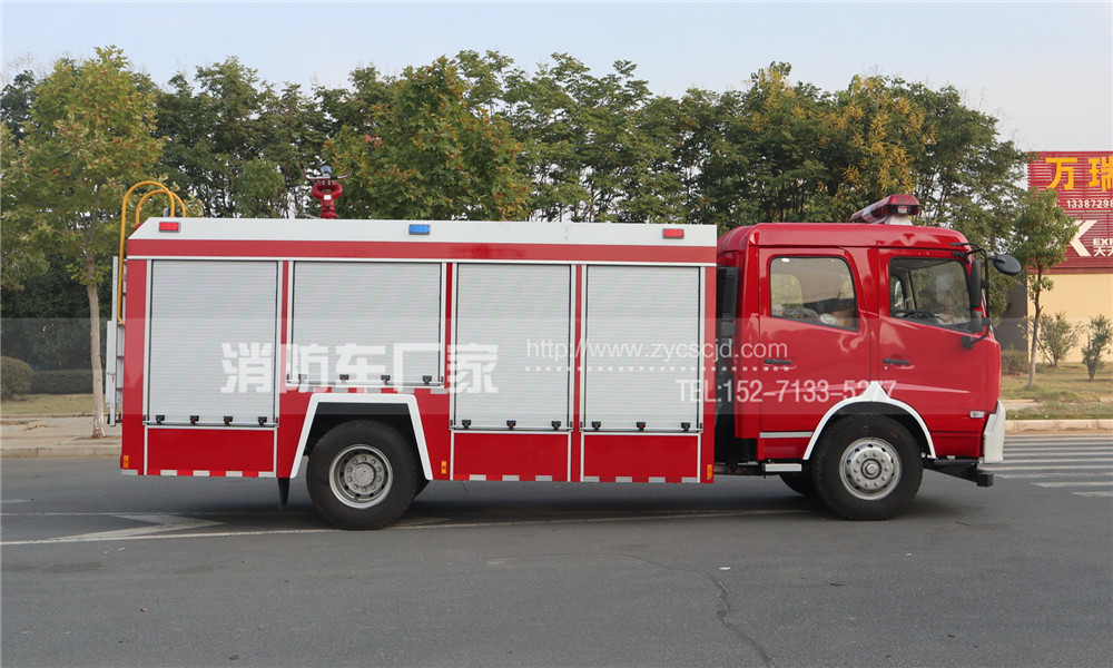 東風(fēng)天錦6噸泡沫消防車(chē) 東風(fēng)天錦6噸泡沫消防車(chē)