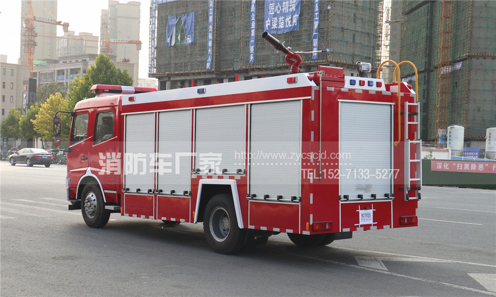 東風(fēng)天錦6噸泡沫消防車(chē) 東風(fēng)天錦6噸泡沫消防車(chē)